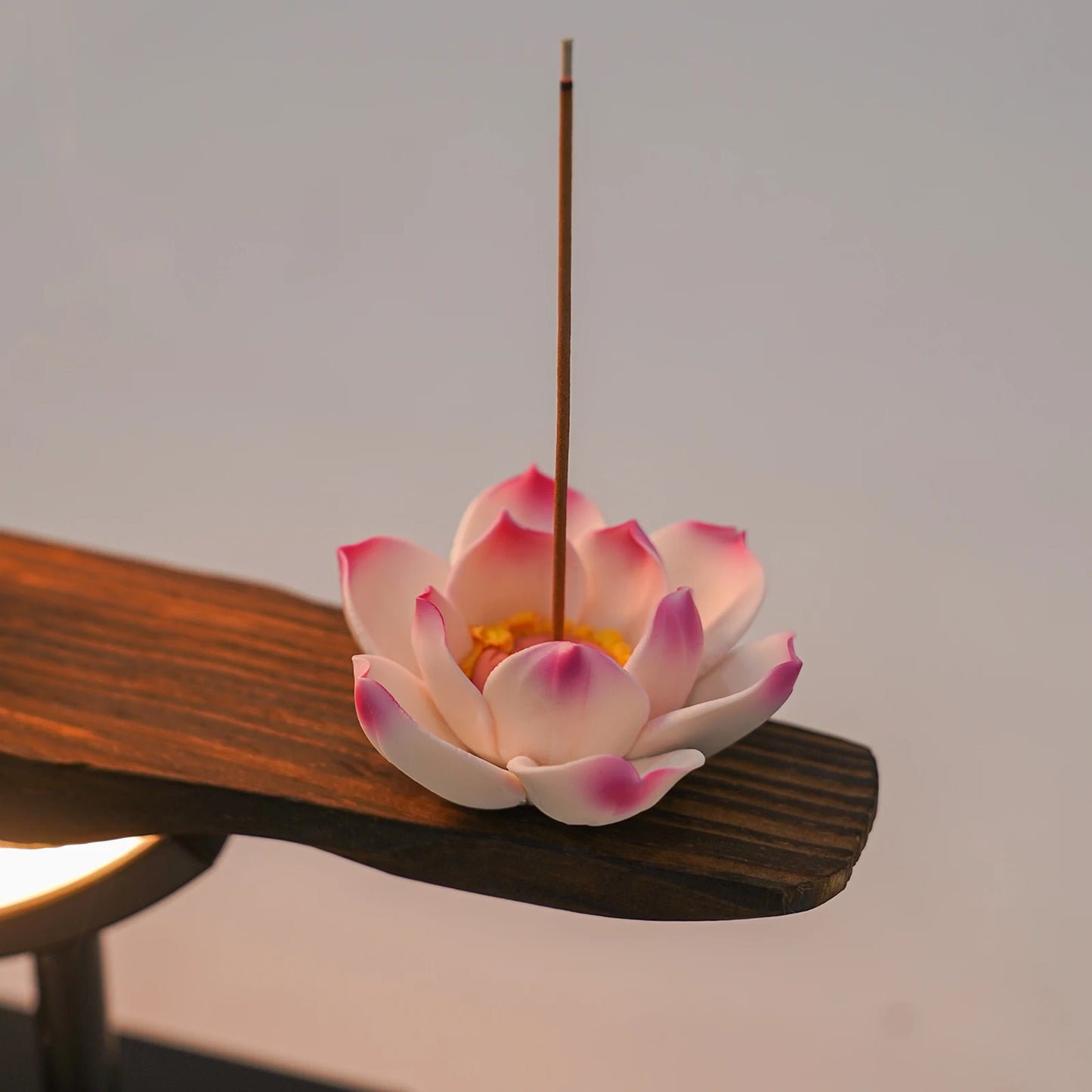 5W Backflow Incense Burner Classical LED Home Decor Porcelain 5V Incense Cone Sticks Holder for Home and Office